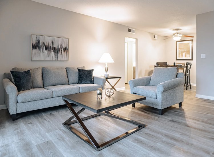 interior view at Century Plaza Apartments located in Greenville, SC