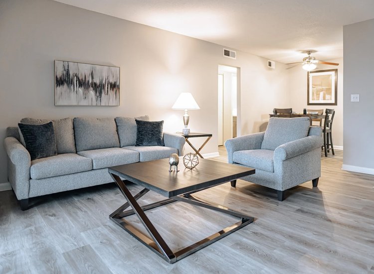 interior view at Century Plaza Apartments located in Greenville, SC